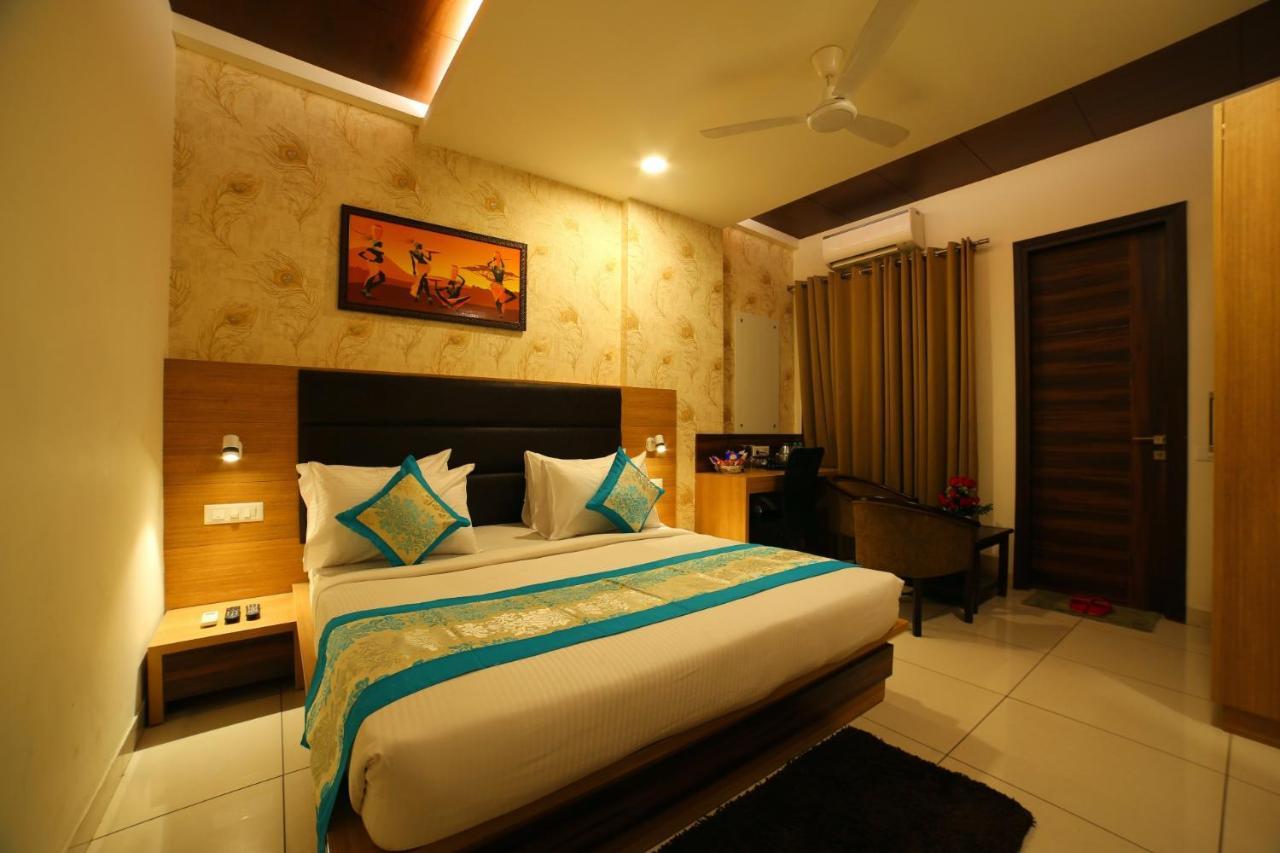 Hotel Grand Regency By Jmd Group Near Delhi Igi Airport New Delhi Ngoại thất bức ảnh