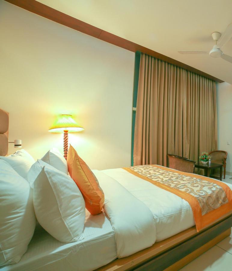 Hotel Grand Regency By Jmd Group Near Delhi Igi Airport New Delhi Ngoại thất bức ảnh